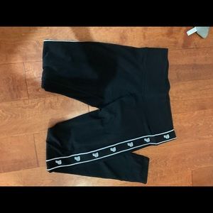 NWOT pink yoga leggings